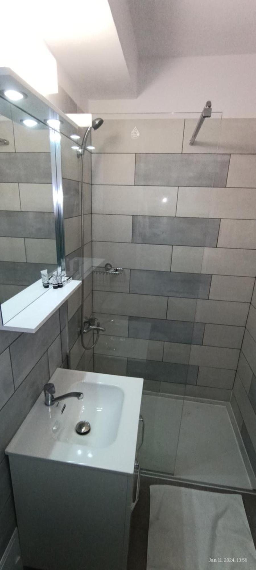 Cozy Apartment City Center Bucarest Esterno foto