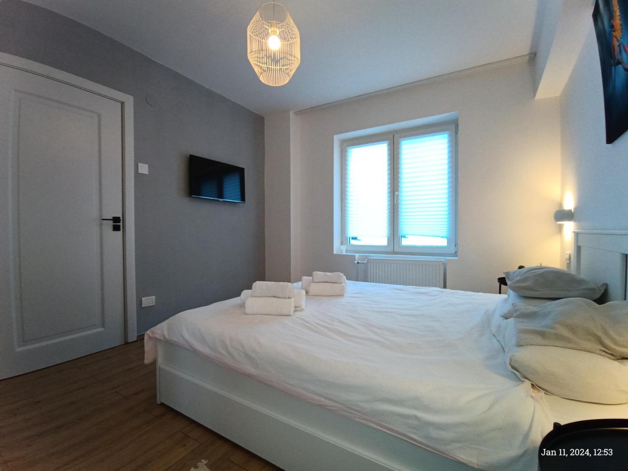 Cozy Apartment City Center Bucarest Esterno foto